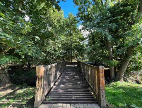 Key Streets & Locations in Chadwell Heath For Buyers, Tenants & Investors